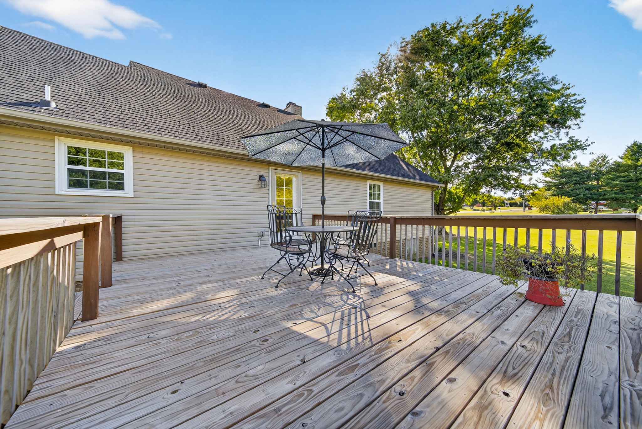 102 Arrowood Drive Cottontown TN 37048