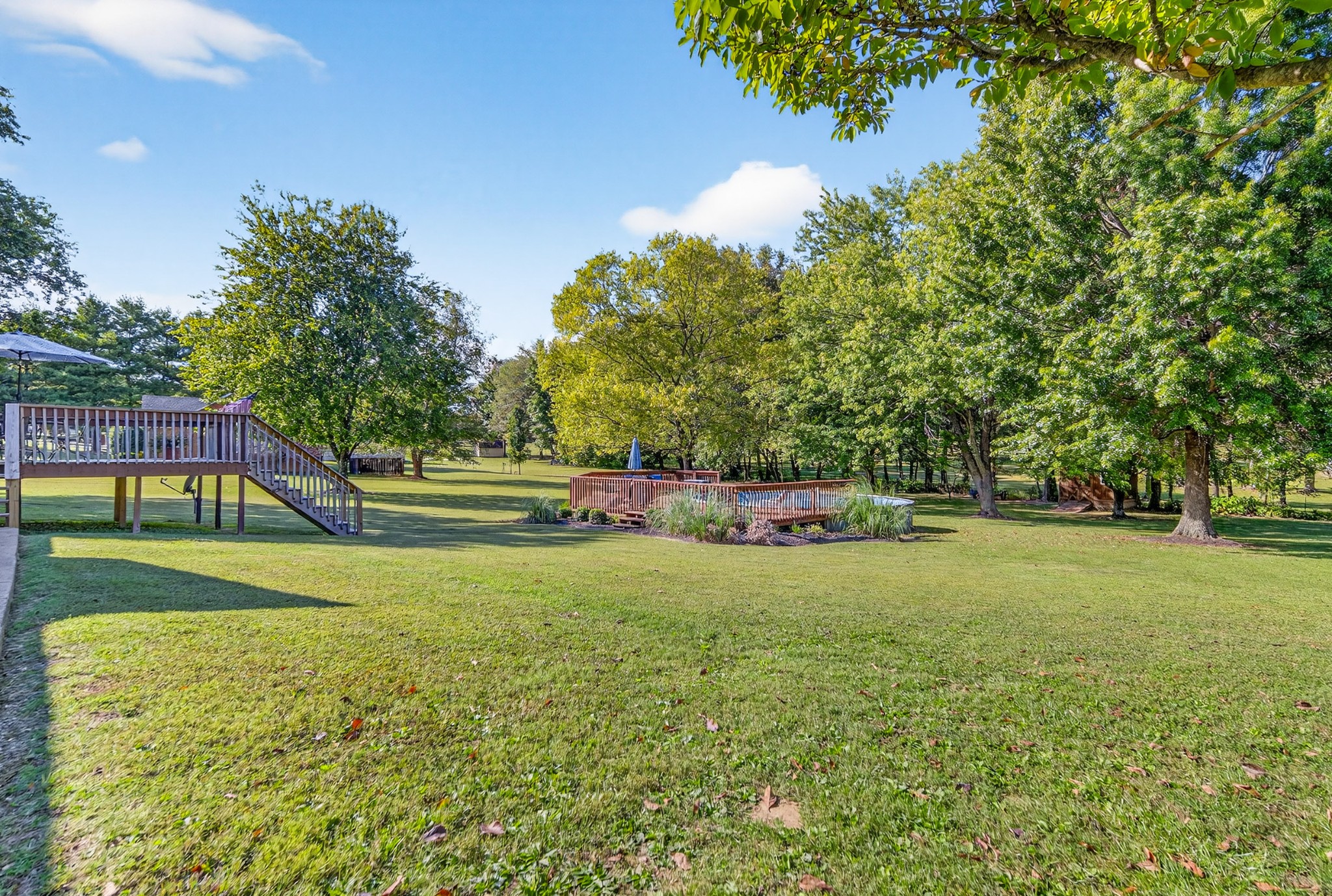 102 Arrowood Drive Cottontown TN 37048