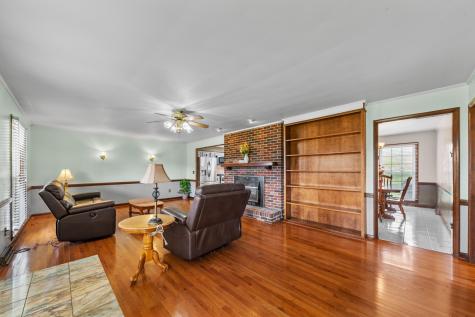1839 Polly Adams Road Belfast TN 37019