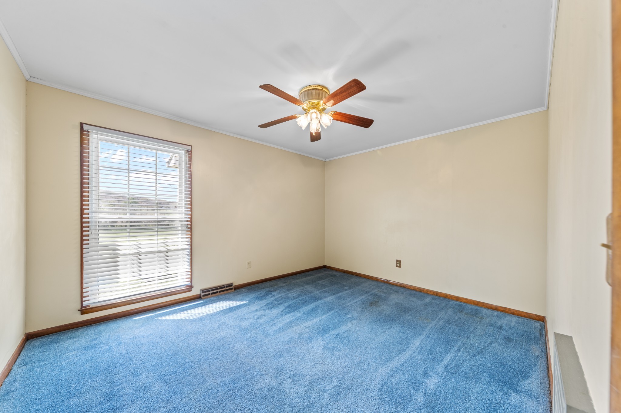 1839 Polly Adams Road Belfast TN 37019