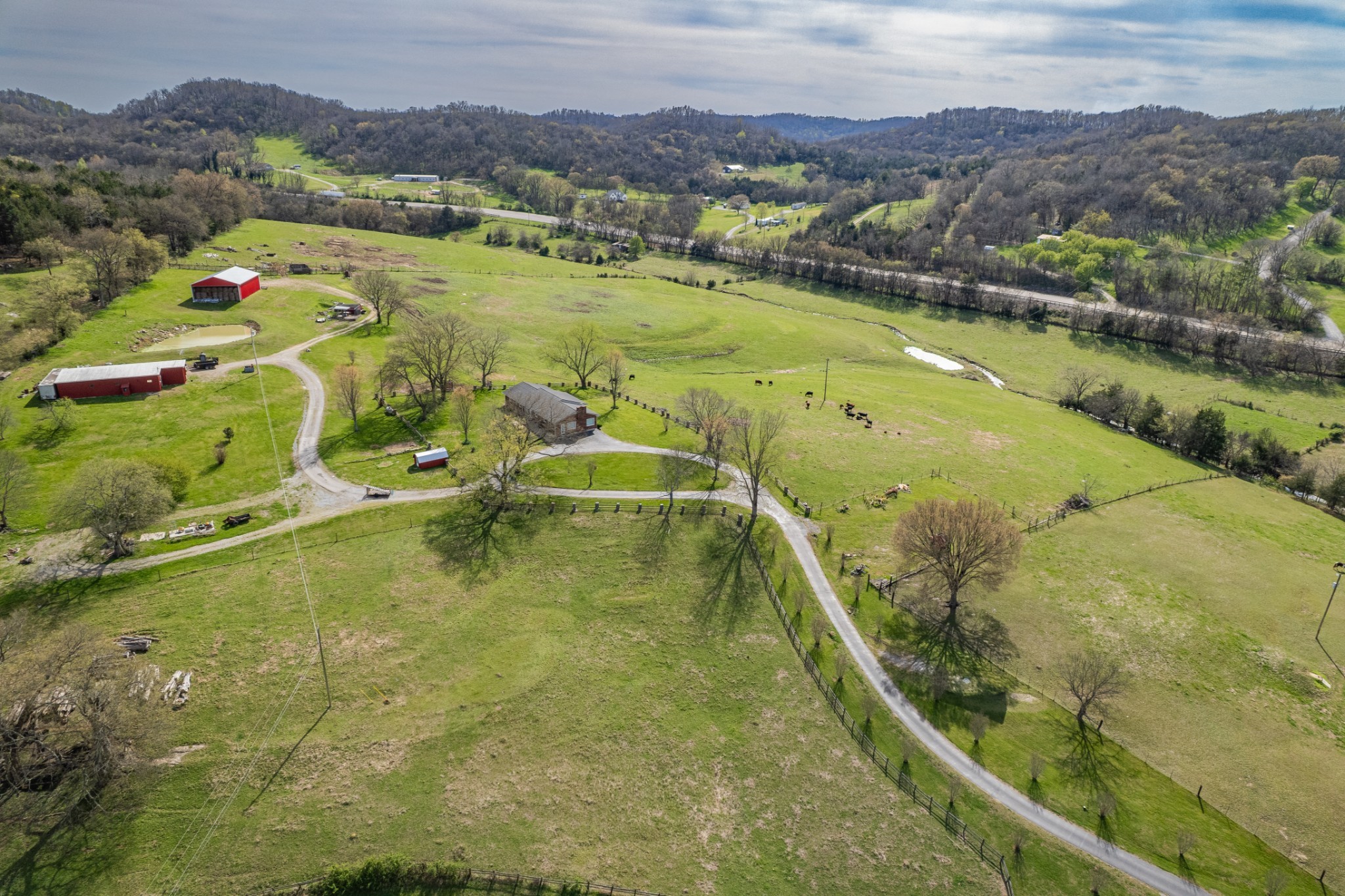1839 Polly Adams Road Belfast TN 37019