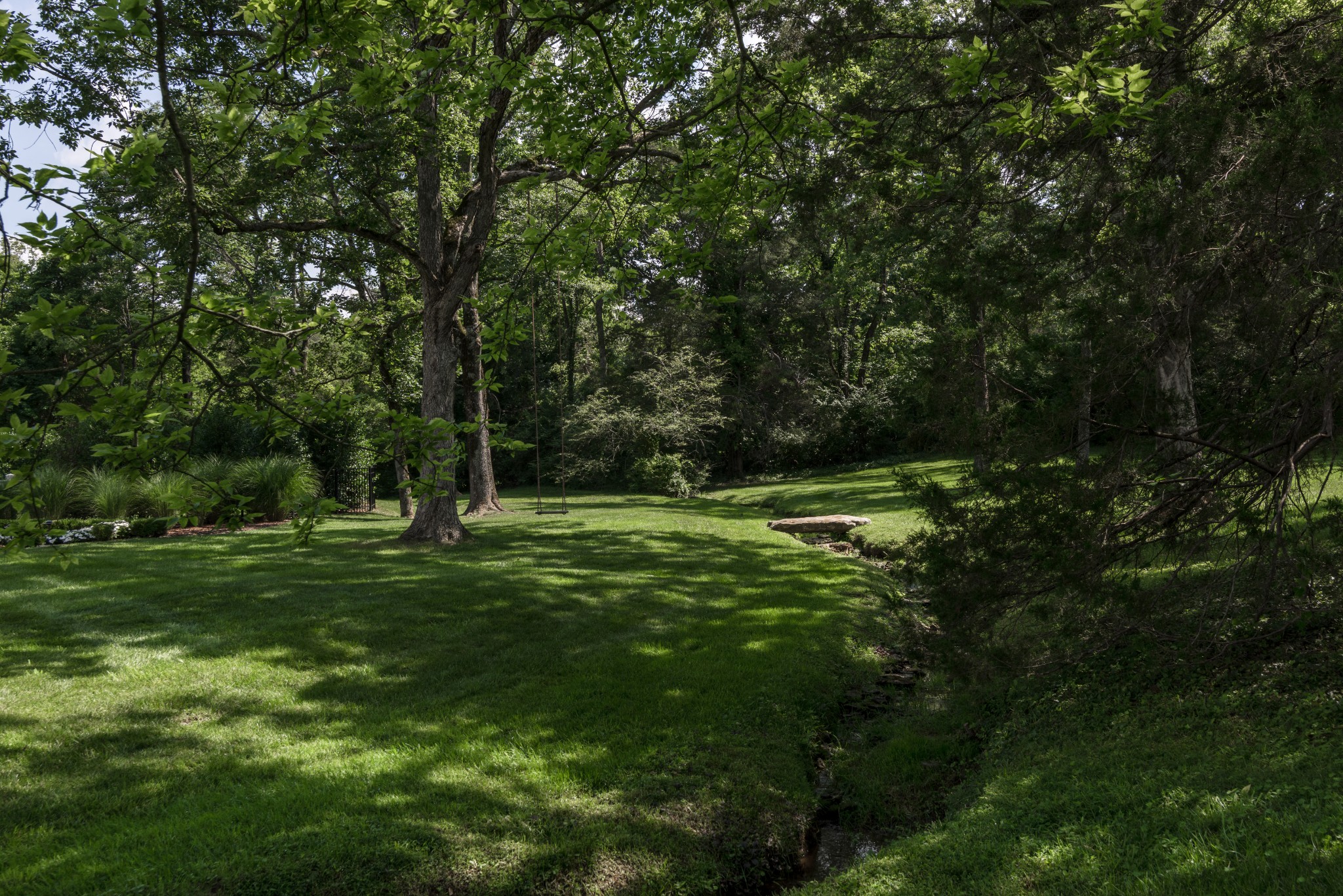 5623 Hillsboro Pike Nashville TN 37215