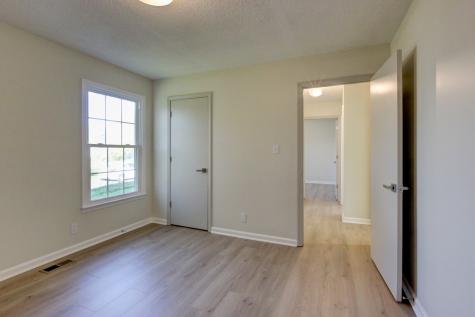 747 Shelton Circle Clarksville TN 37042