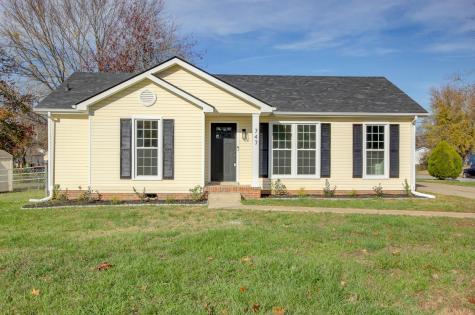 747 Shelton Circle Clarksville TN 37042