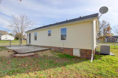 747 Shelton Circle Clarksville TN 37042