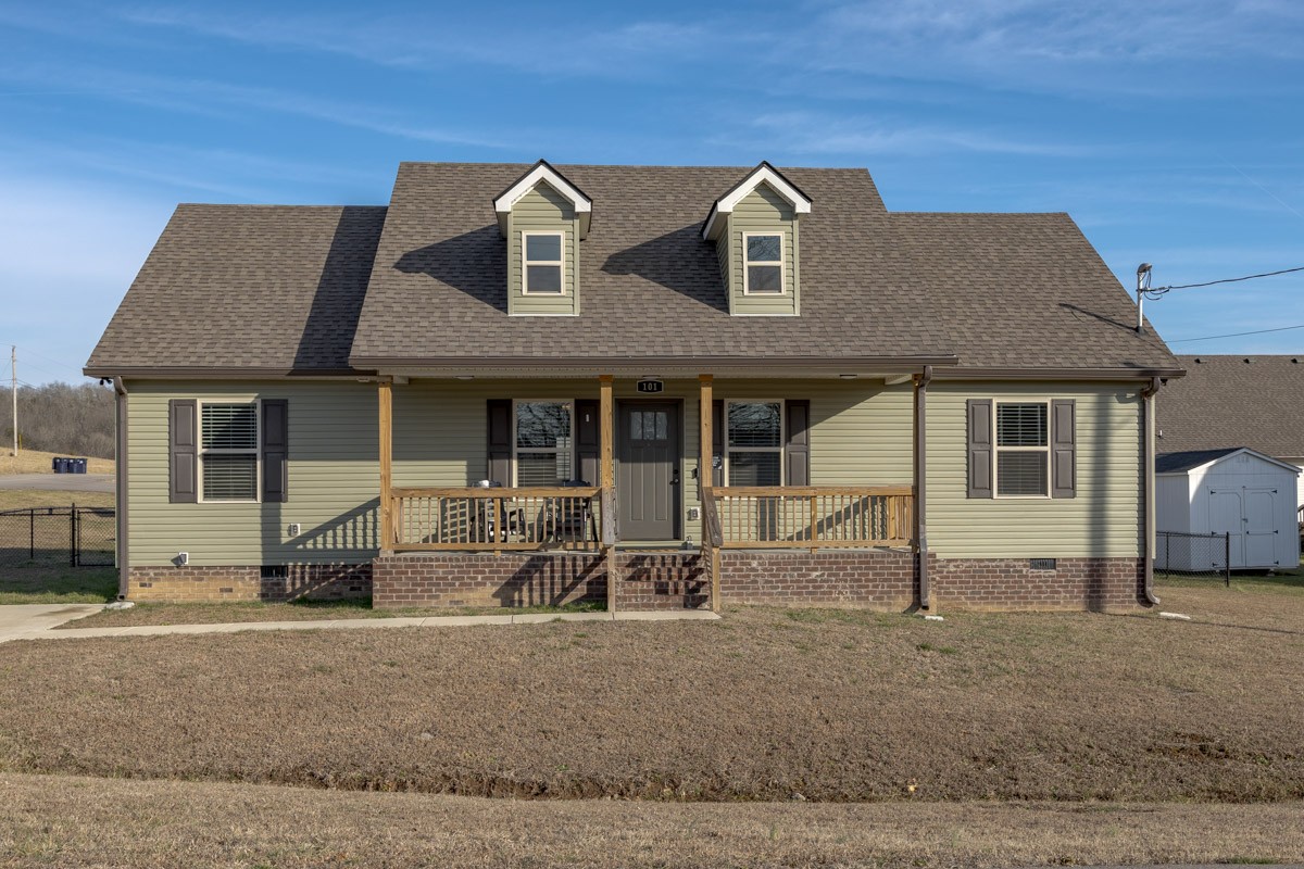 101 Bulldawg Trail Cornersville TN 37047
