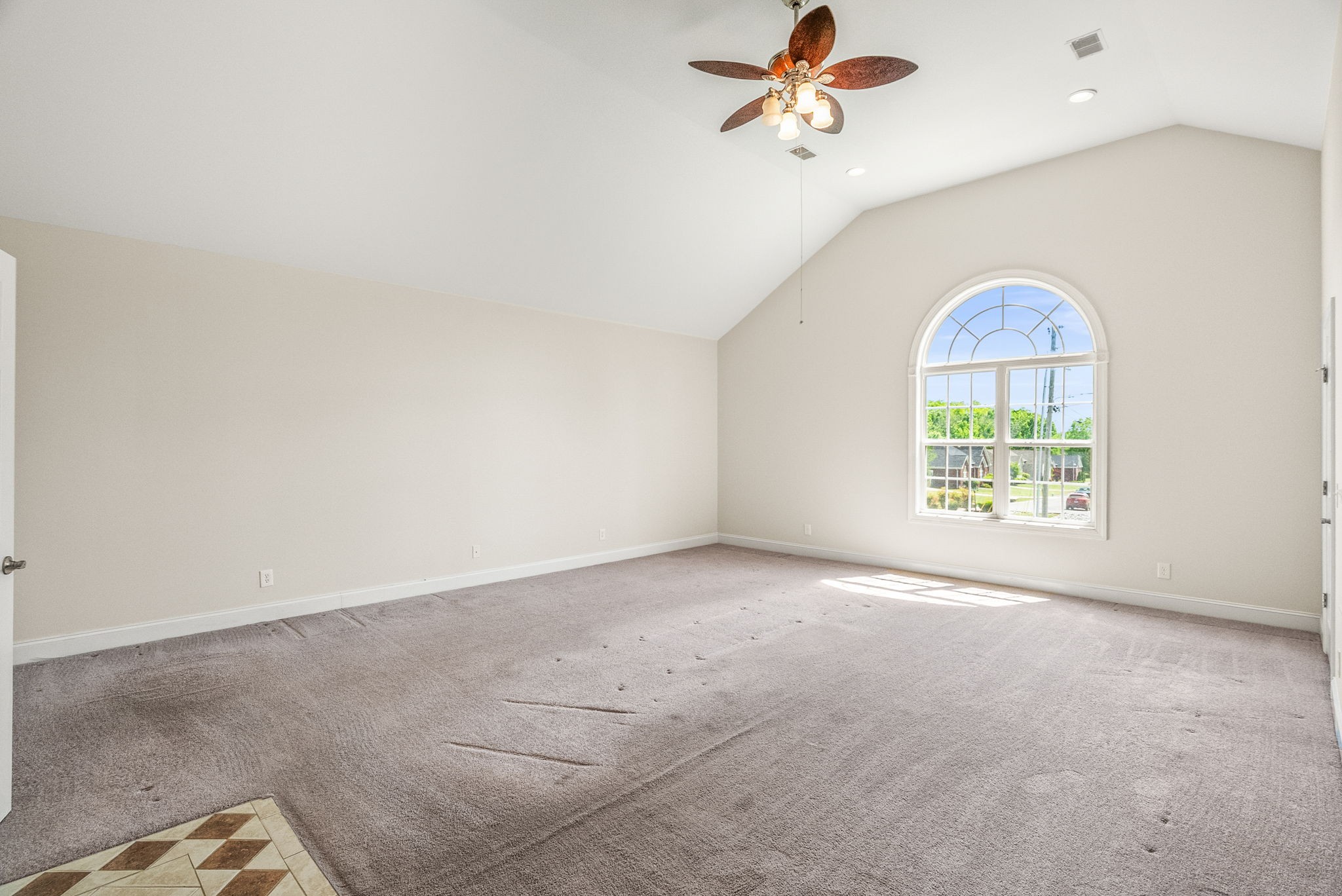1021 Bending Chestnut Drive Lebanon TN 37087