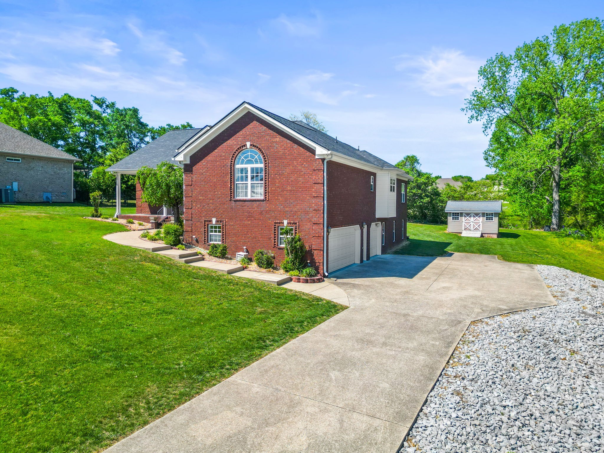 1021 Bending Chestnut Drive Lebanon TN 37087