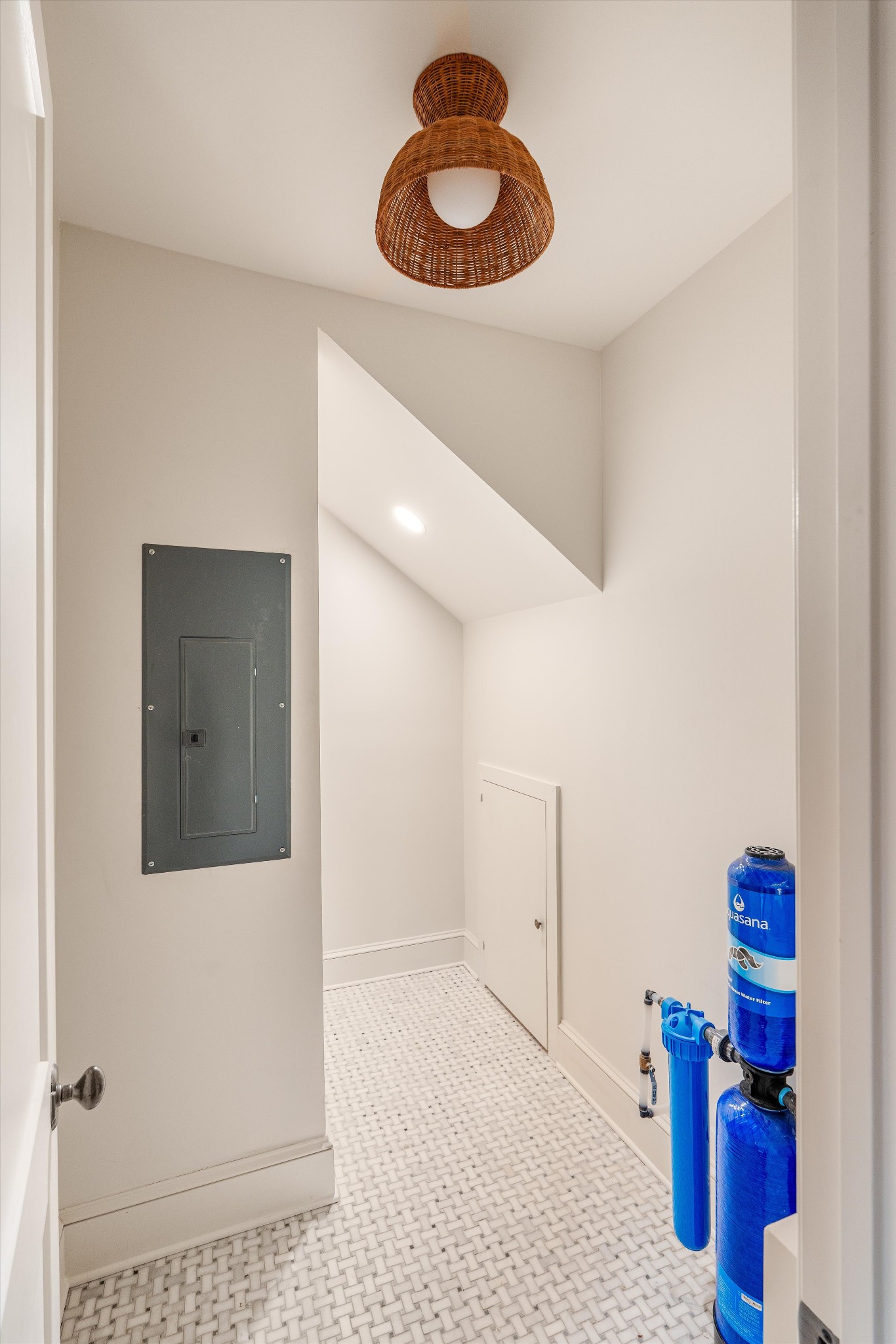 75 Concord Park, W Nashville TN 37205
