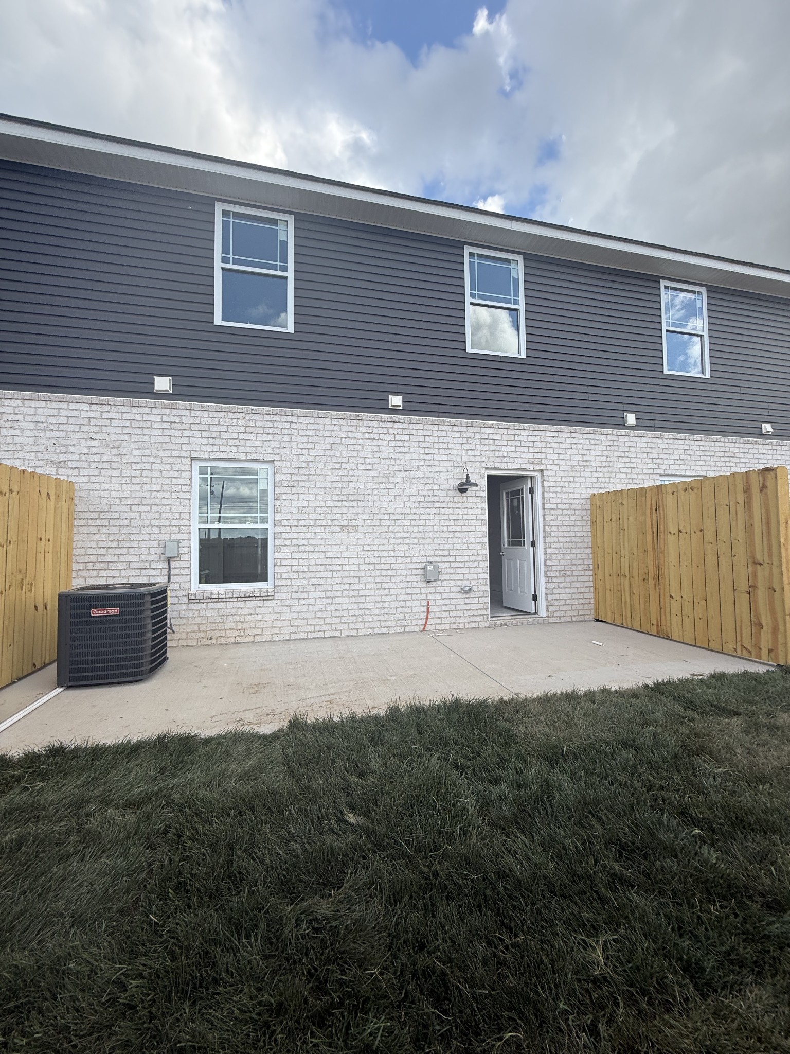 208 W Fallow Court Clarksville TN 37040