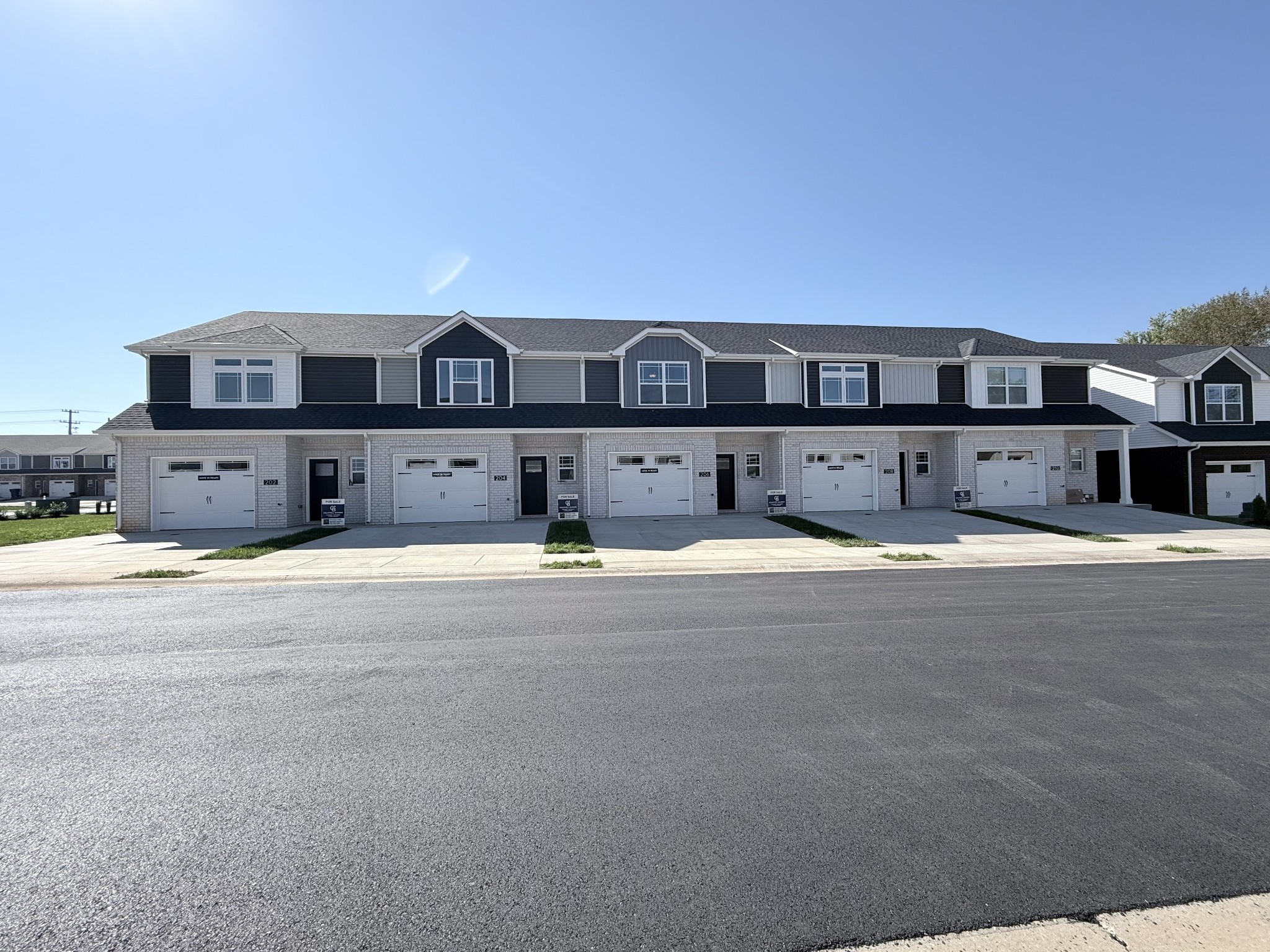208 W Fallow Court Clarksville TN 37040