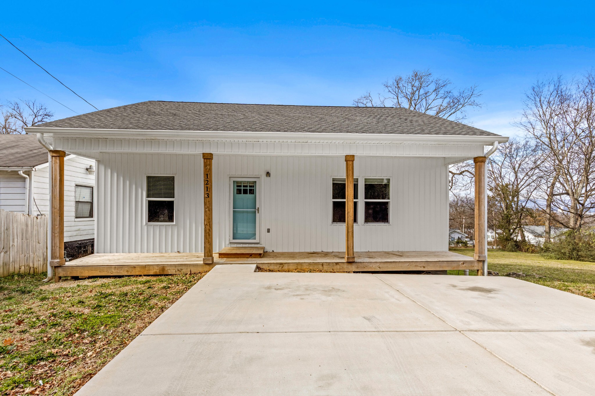 1213 N Chamberlain Avenue Chattanooga TN 37408