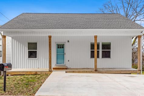 1213 N Chamberlain Avenue Chattanooga TN 37408