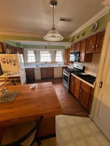 554 Ridgewood Drive Manchester TN 37355
