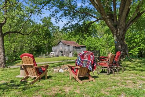 1550 Little Bartons Creek Road Cumberland Furnace TN 37051