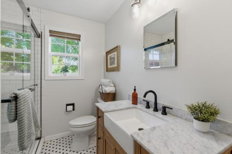 1550 Little Bartons Creek Road Cumberland Furnace TN 37051