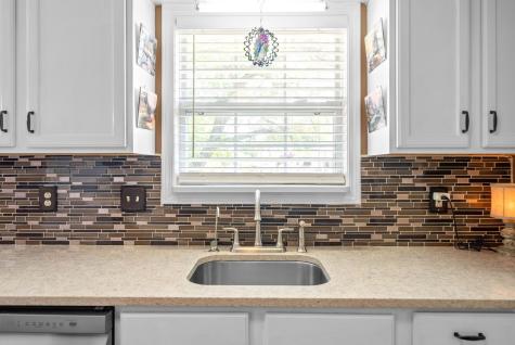 1633 Cedar Springs Circle Clarksville TN 37042