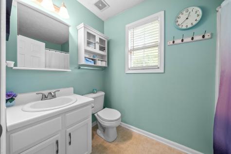1633 Cedar Springs Circle Clarksville TN 37042