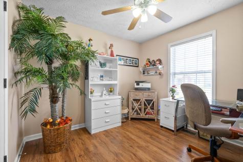 1633 Cedar Springs Circle Clarksville TN 37042