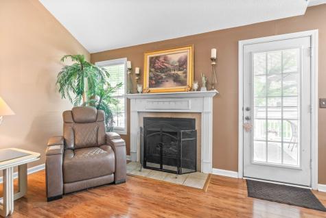 1633 Cedar Springs Circle Clarksville TN 37042