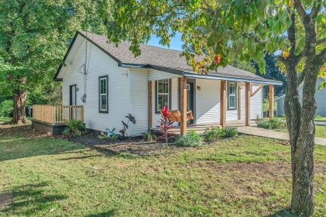 402 England Street, E Cowan TN 37318