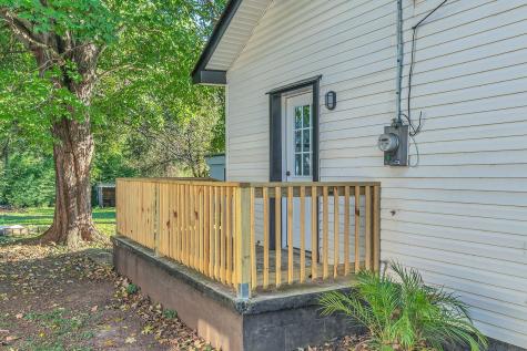 402 England Street, E Cowan TN 37318