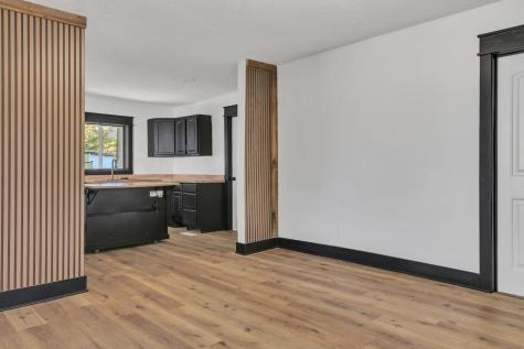 402 England Street, E Cowan TN 37318