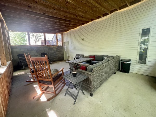 460 Mate Allen Road Gainesboro TN 38562