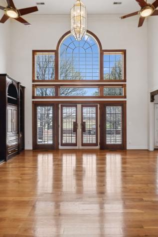 5090 Main Street Spring Hill TN 37174