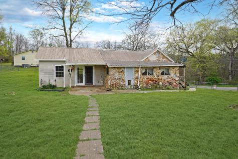 430 Spring Street Erin TN 37061