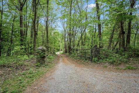 1975 Sugar Tree Knob Road Liberty TN 37095