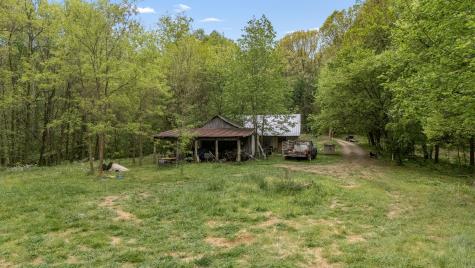 1975 Sugar Tree Knob Road Liberty TN 37095