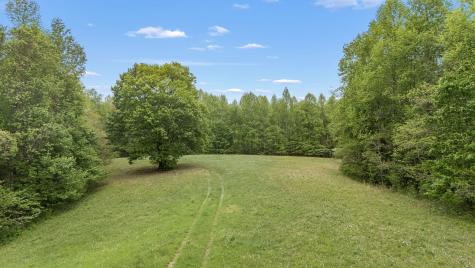1975 Sugar Tree Knob Road Liberty TN 37095