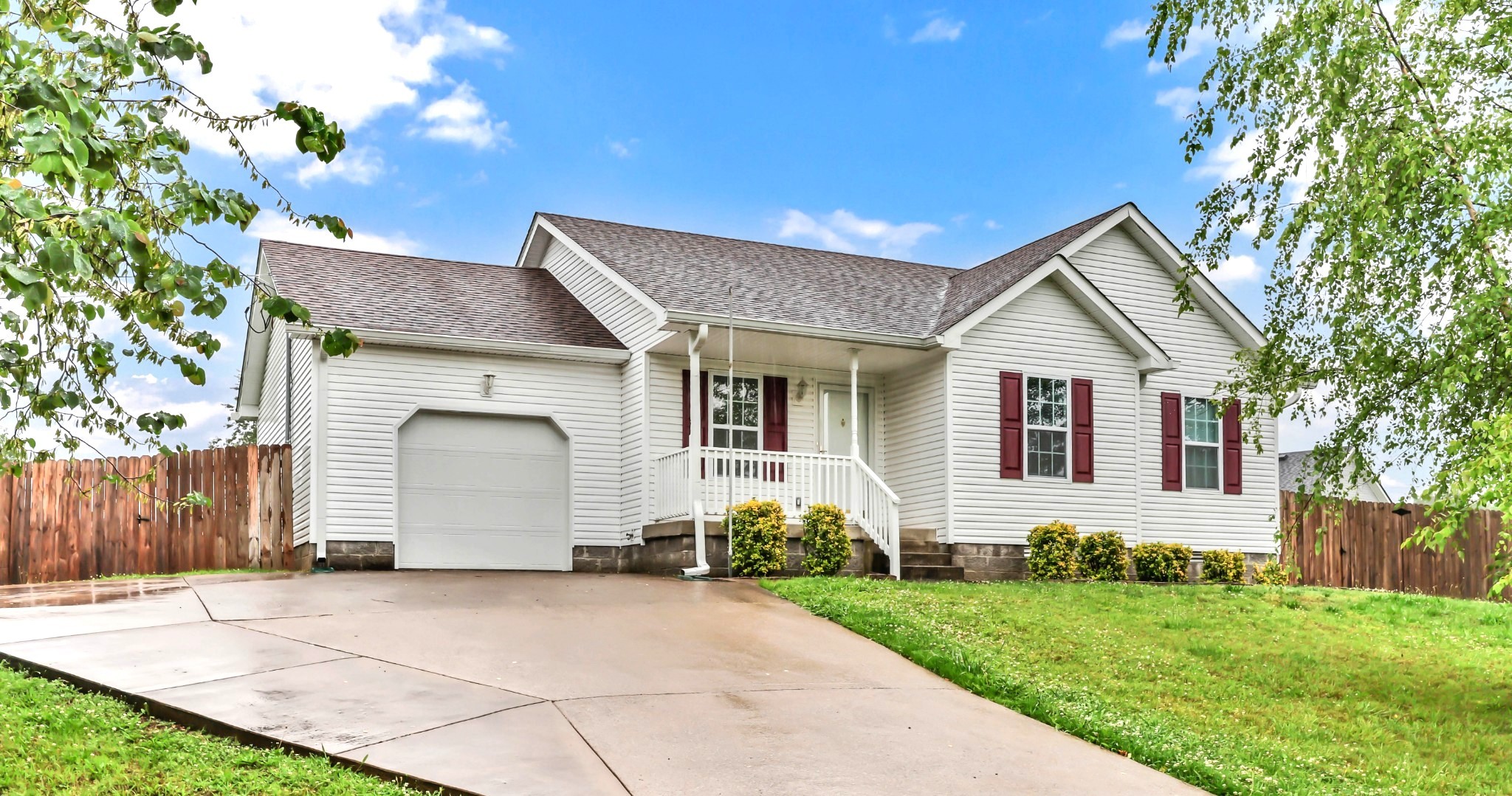1228 Kendall Drive Clarksville TN 37042