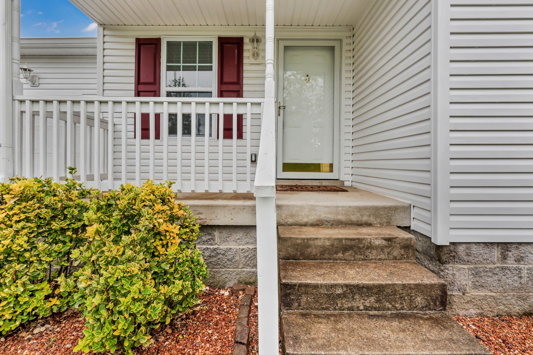 1228 Kendall Drive Clarksville TN 37042