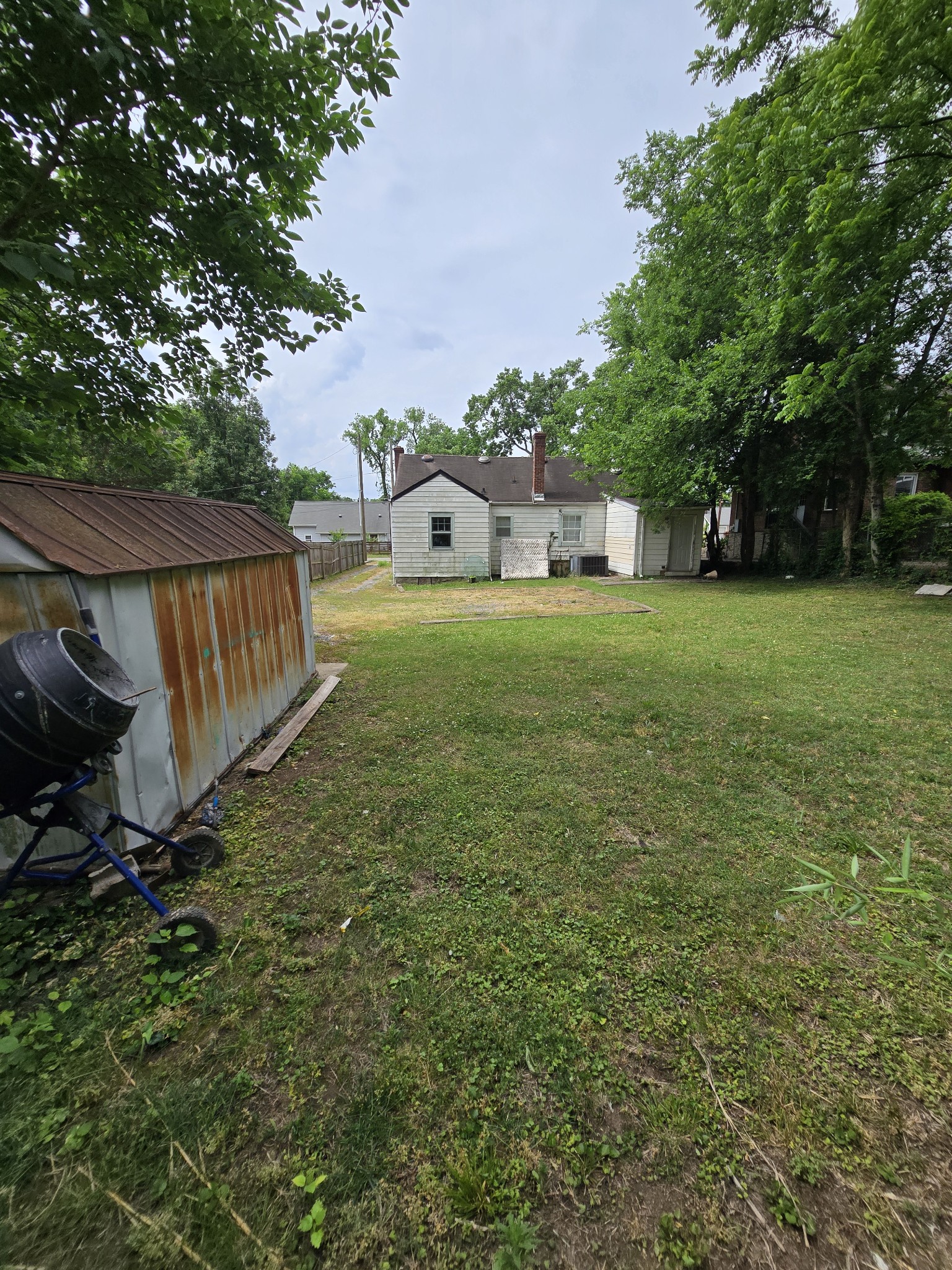 911 Carolyn Avenue Nashville TN 37216