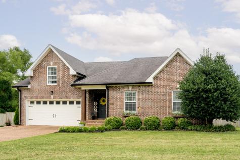 108 Larry Joe Place Portland TN 37148