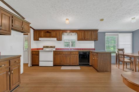 1812 Highway 52, E Portland TN 37148