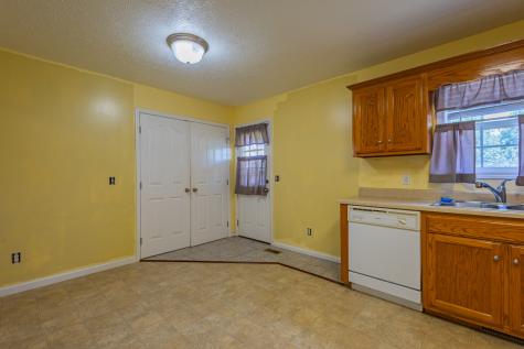 167 S C Street Hillsboro TN 37342