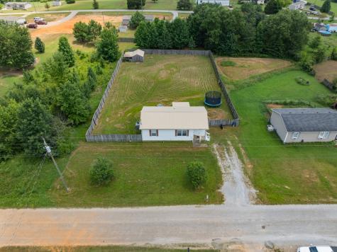 167 S C Street Hillsboro TN 37342