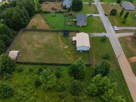 167 S C Street Hillsboro TN 37342