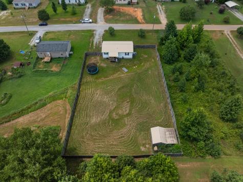 167 S C Street Hillsboro TN 37342
