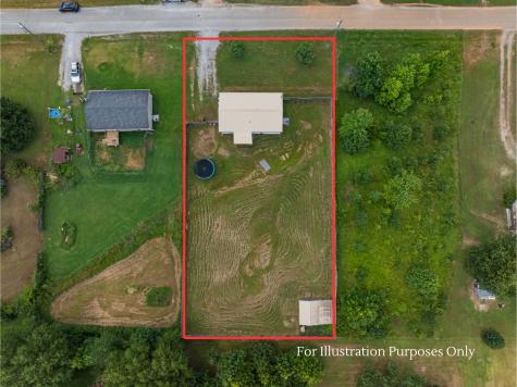 167 S C Street Hillsboro TN 37342