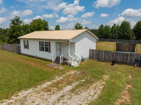 167 S C Street Hillsboro TN 37342