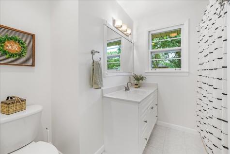 1906 Pinehurst Drive Nashville TN 37216