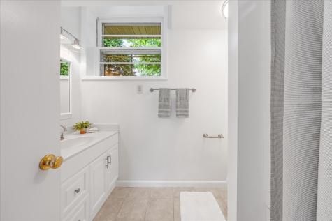1906 Pinehurst Drive Nashville TN 37216