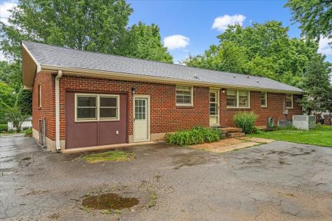 1906 Pinehurst Drive Nashville TN 37216