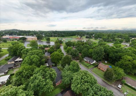 1906 Pinehurst Drive Nashville TN 37216