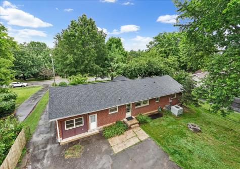1906 Pinehurst Drive Nashville TN 37216