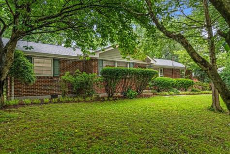 1906 Pinehurst Drive Nashville TN 37216